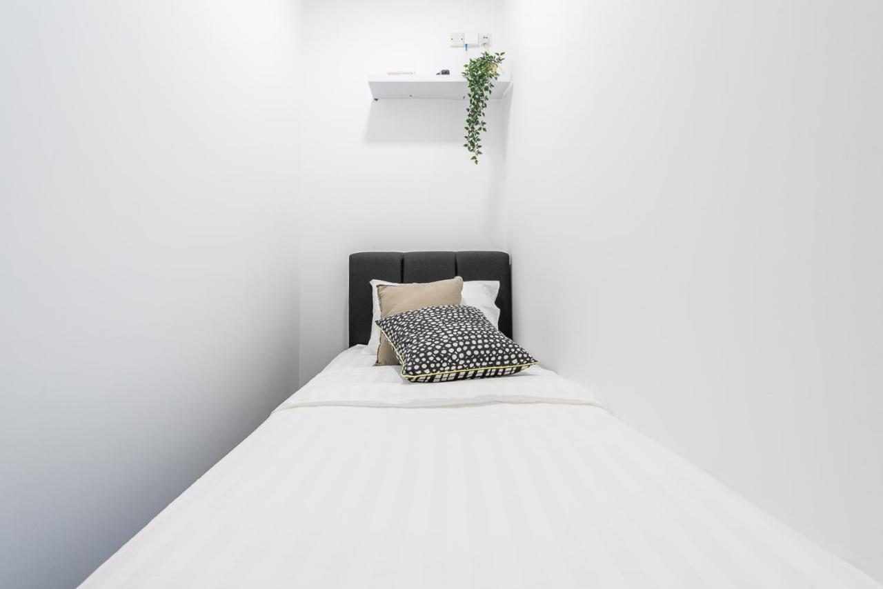 Luxury Arcoris Mont Kiara Nx 163Mall 1Bedroom 4 Pax Kuala Lumpur Luaran gambar