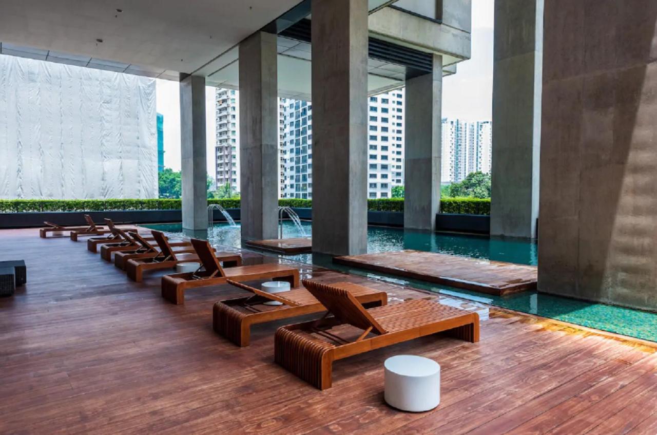 Luxury Arcoris Mont Kiara Nx 163Mall 1Bedroom 4 Pax Kuala Lumpur Luaran gambar