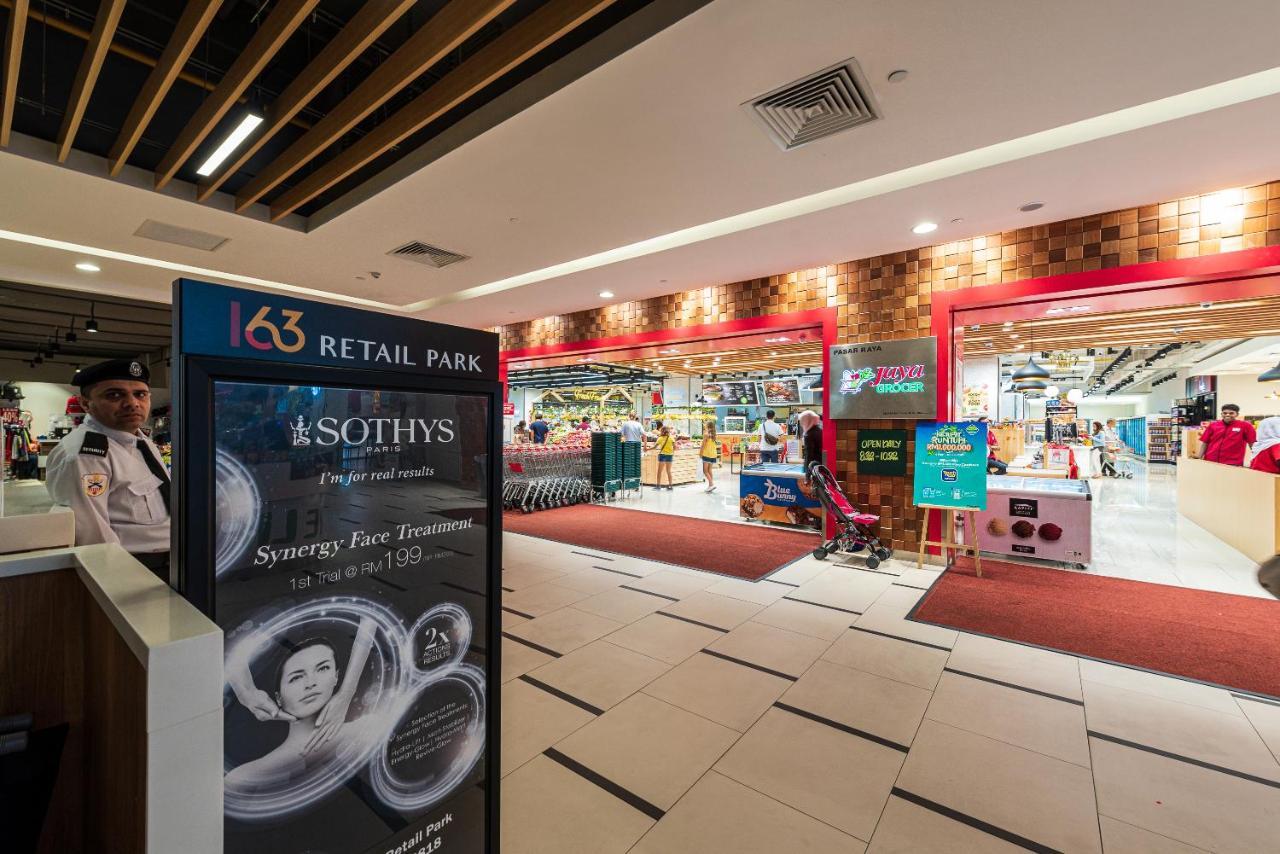 Luxury Arcoris Mont Kiara Nx 163Mall 1Bedroom 4 Pax Kuala Lumpur Luaran gambar